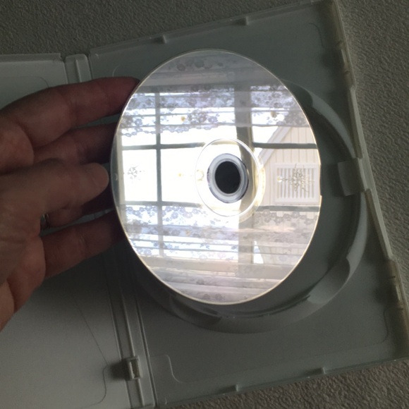 "Princess Peppa/Princesse Peppa" DVD - Picture 9 of 9